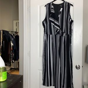 Spence Woman black/white striped jumpsuit.  NWT Missing belt